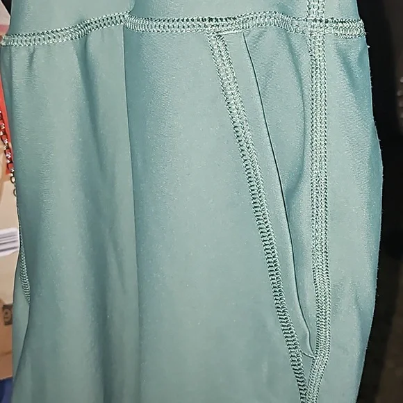 Old Navy Active Powersoft - Picture 7 of 8